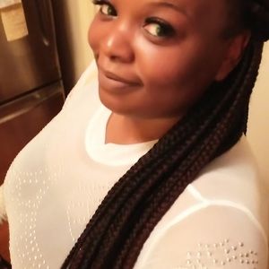 Meet your Posher, Nydia